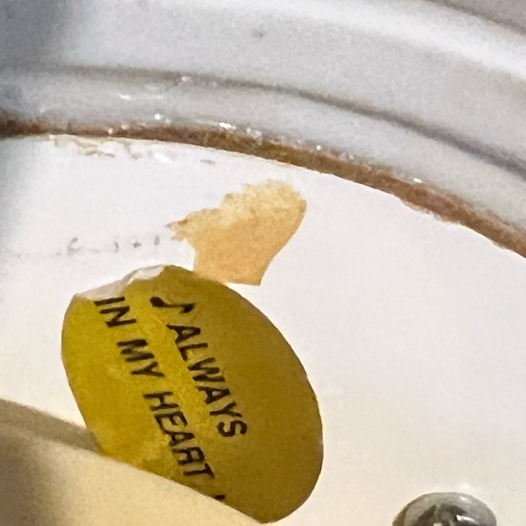 Vintage Labrador Dog and Puppies Music box by Summit - Picture 8 of 11